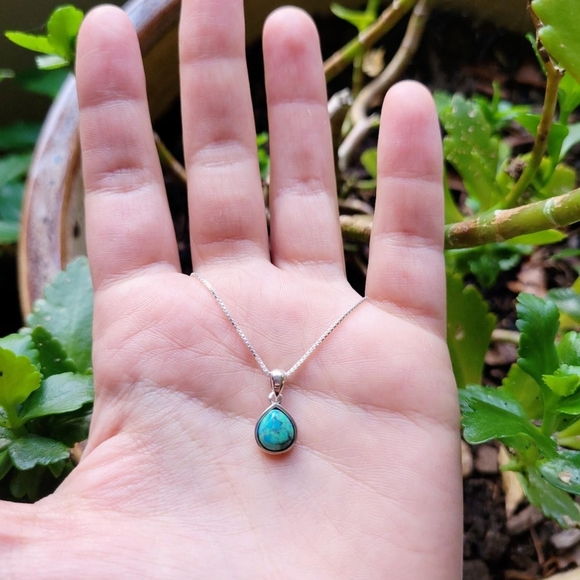 New Solid 925 Sterling Silver Genuine Turquoise Dainty Teardrop Necklace - Picture 3 of 12